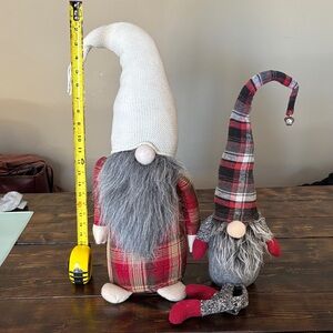 Mud Pie Holiday Gnome Pair with Red and Gray Plaid